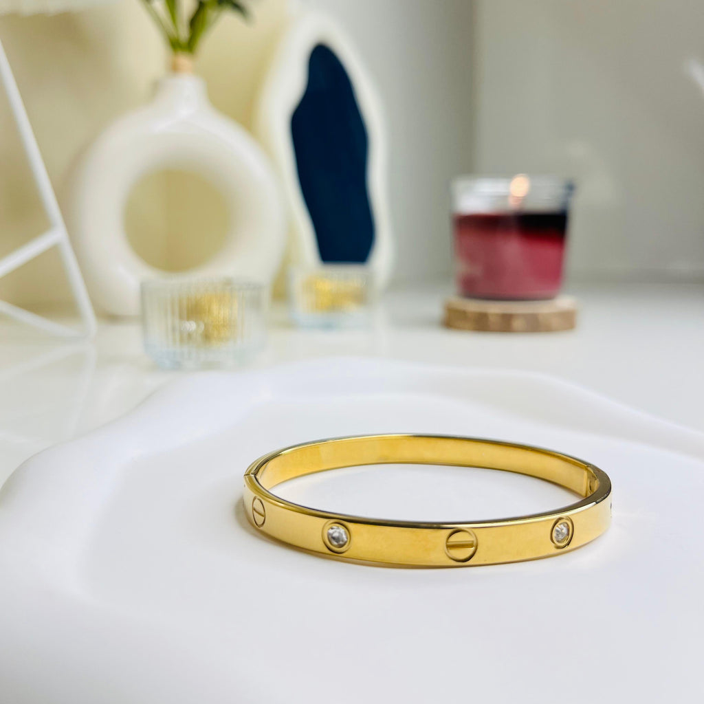 Classic Gold Screw Diamond Bangle