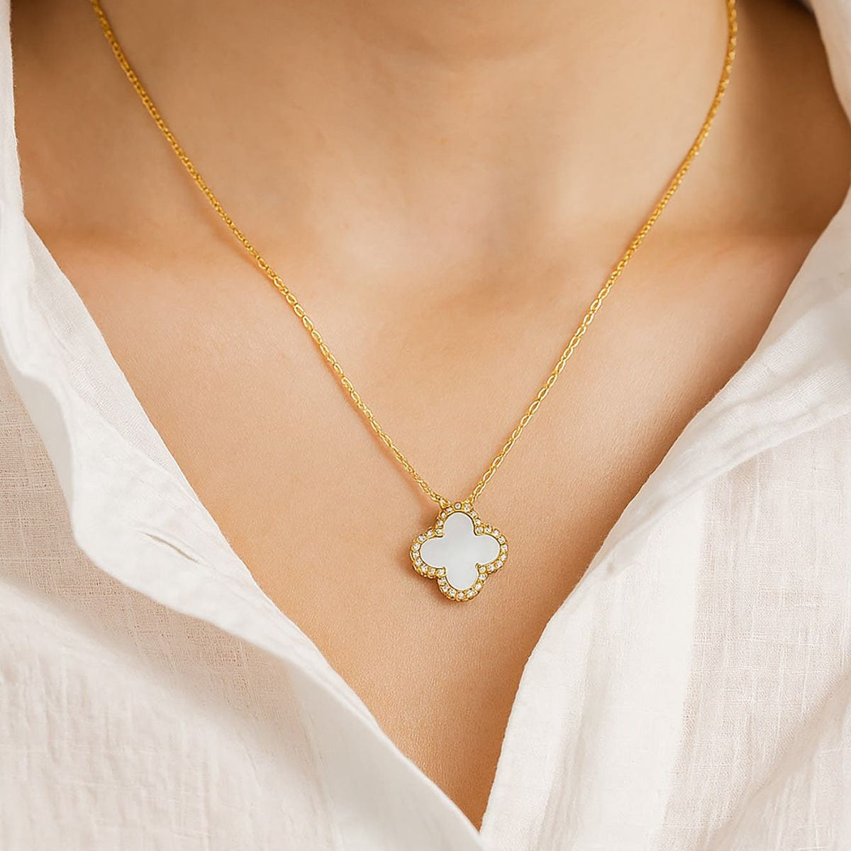 Reversible White Clover Elegance Pendant Necklace