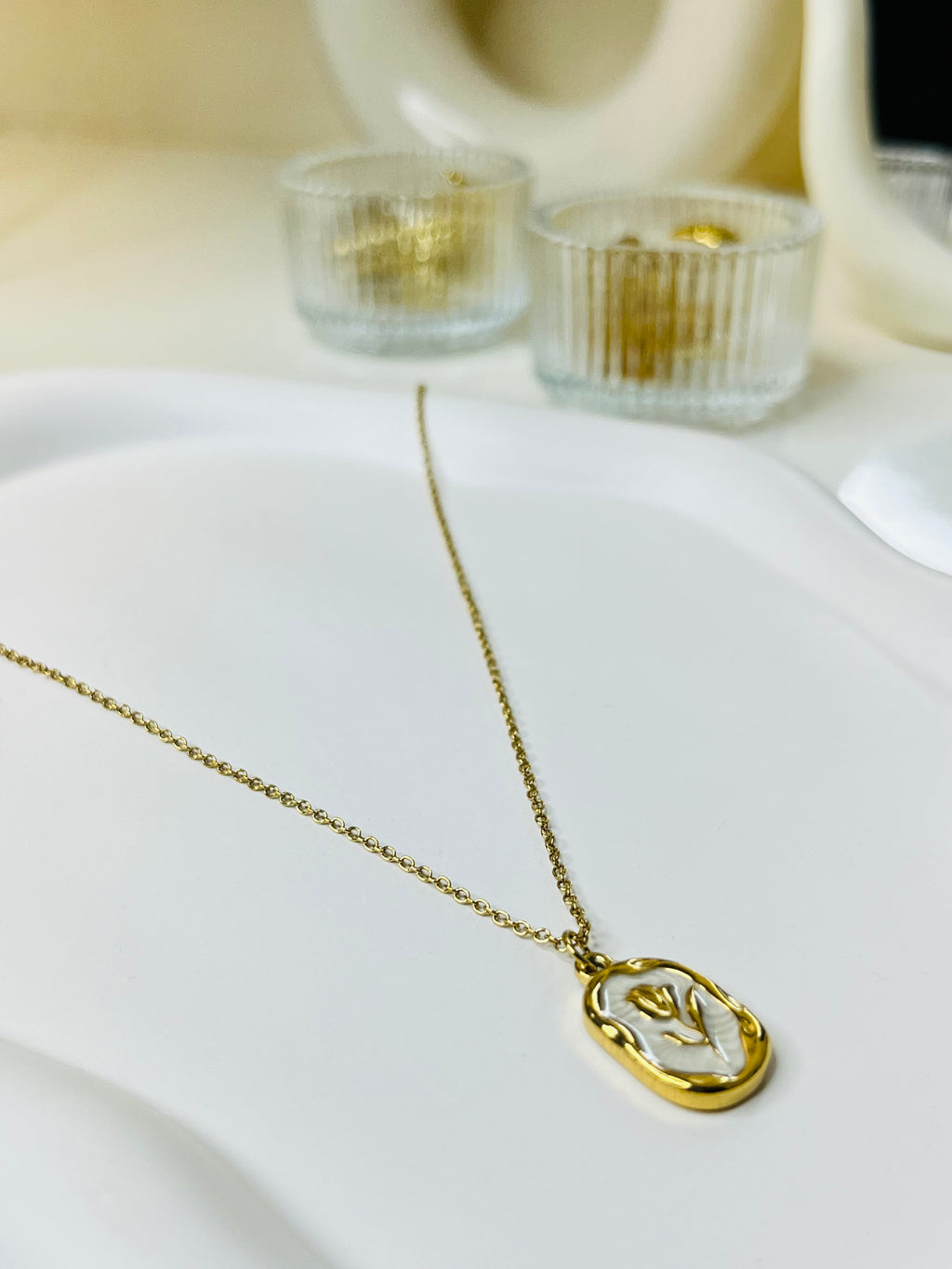 EverGlow  Floral Pendant