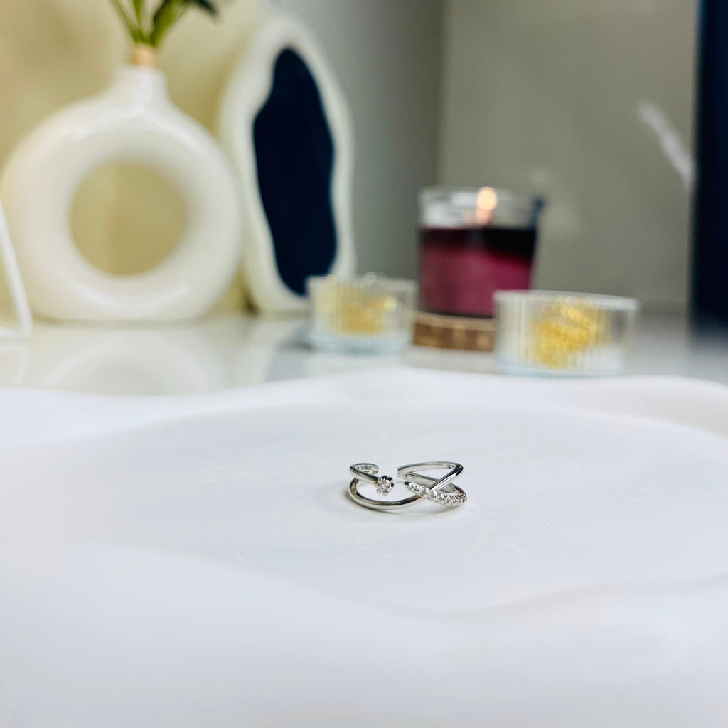 Eclipse Curve Silver Ring
