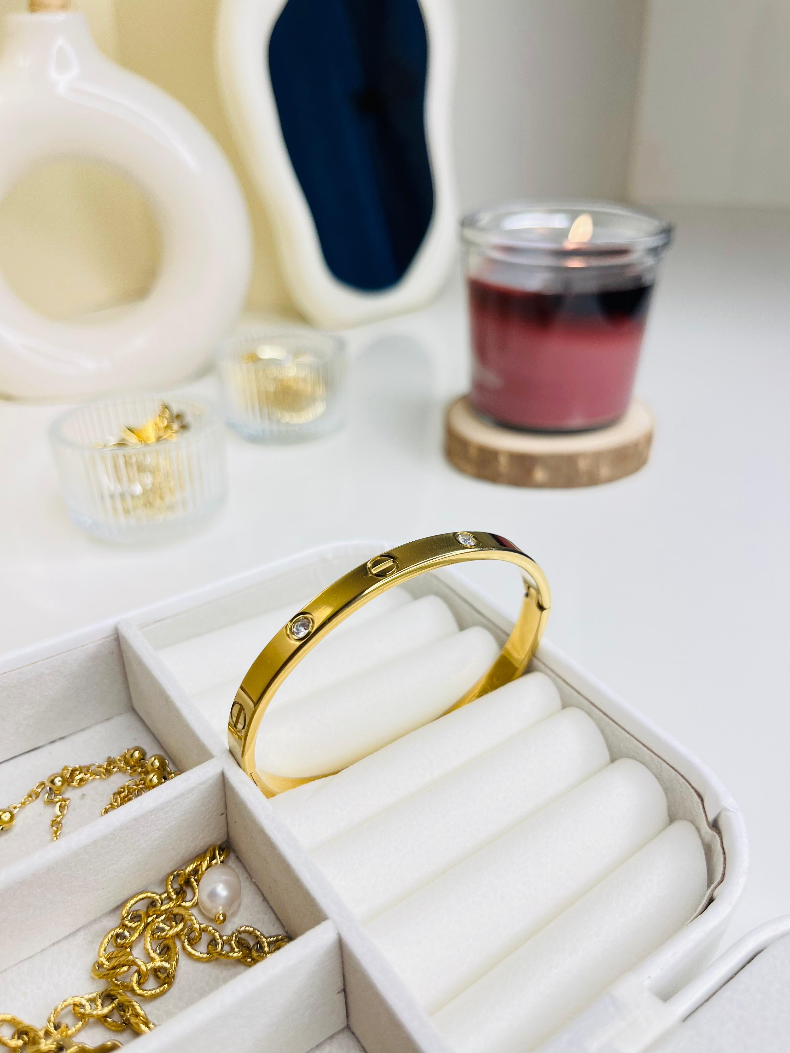 Classic Gold Screw Diamond Bangle