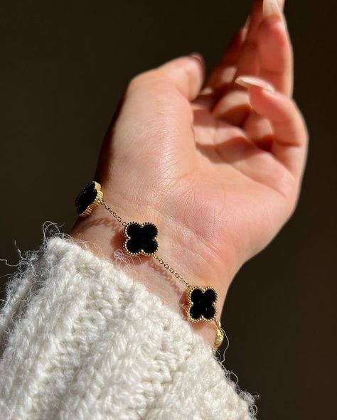 Reversible Clover Charm Bracelet
