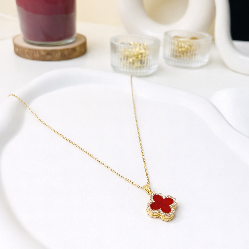 Reversible White Clover Elegance Pendant Necklace