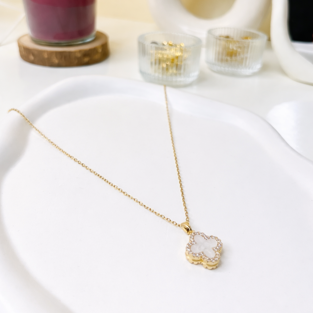 Reversible White Clover Elegance Pendant Necklace