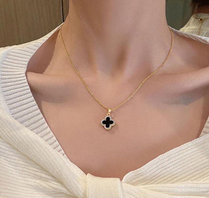 Reversible Midnight Clover Pendant Necklace