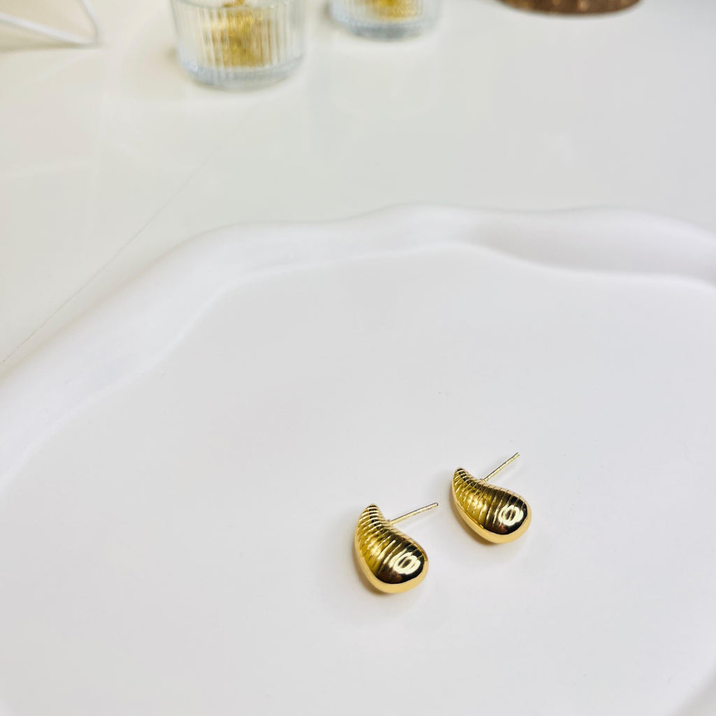 Elysian Dome Gold Earrings