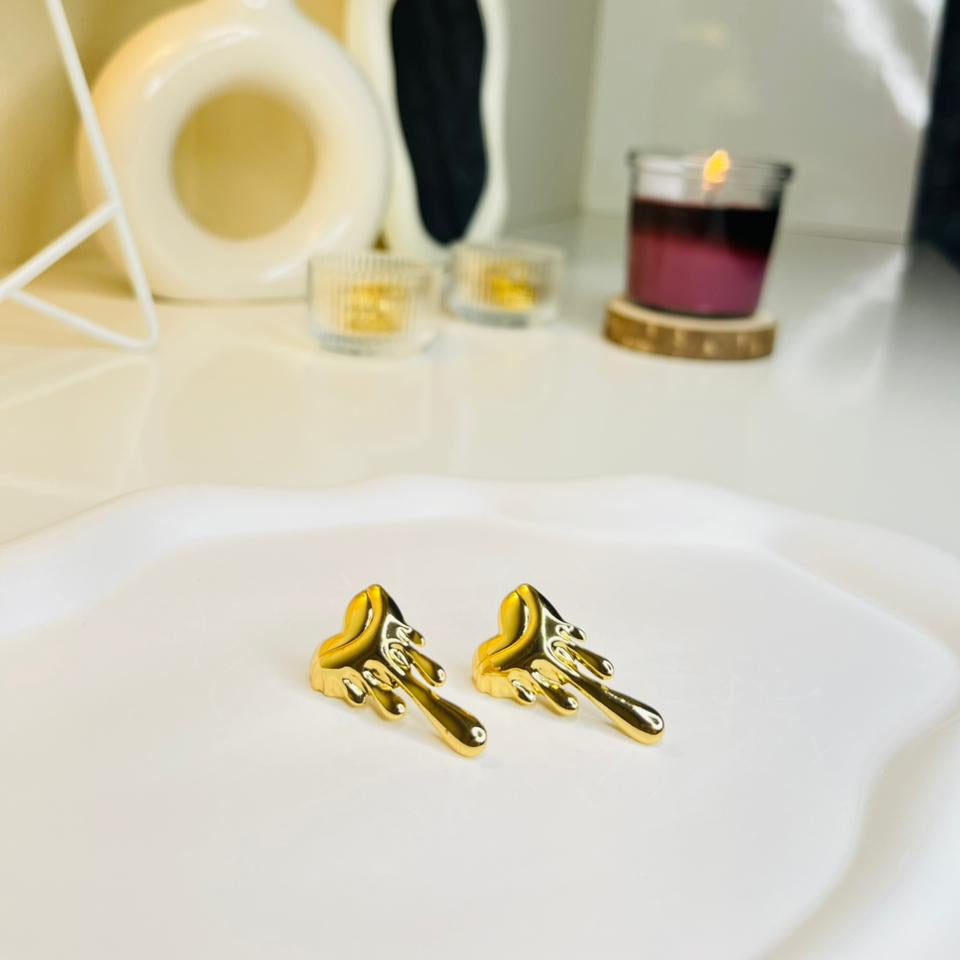 Heart Flow Drop Earrings