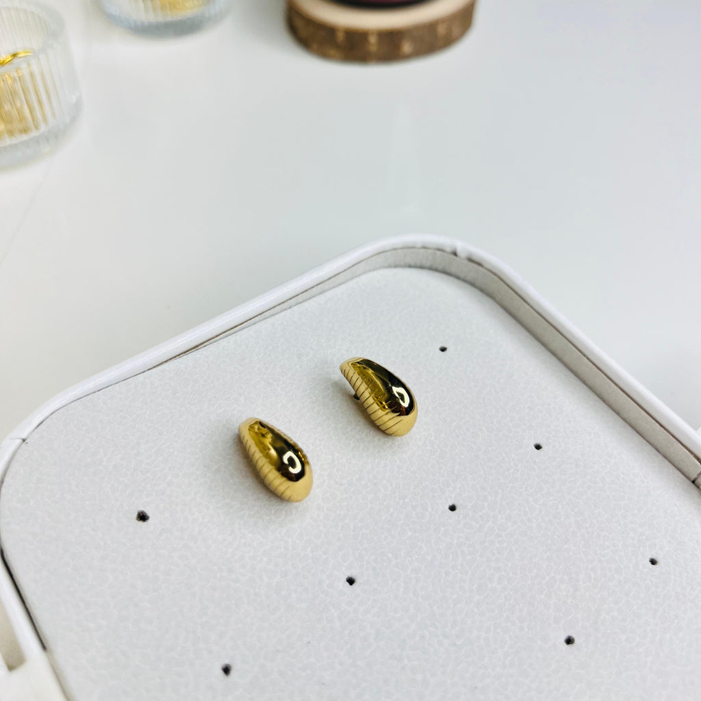 Elysian Dome Gold Earrings