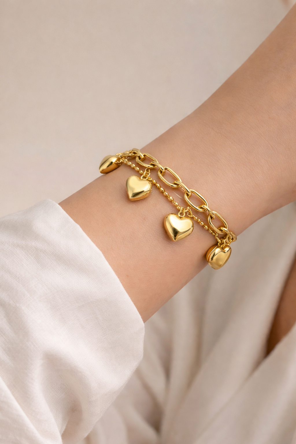 Golden Heart Charm Bracelet.